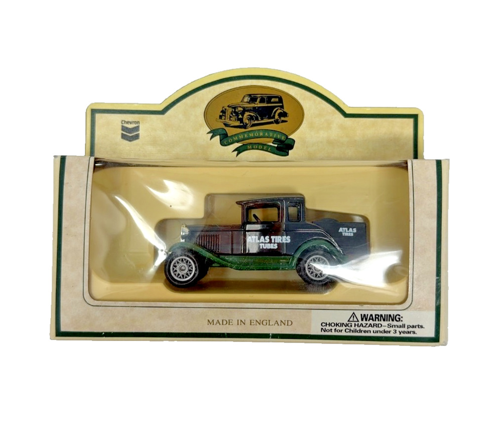 Chevron 1932 Atlas Service Vehicle Die-Cast Metal Replica England New in Box